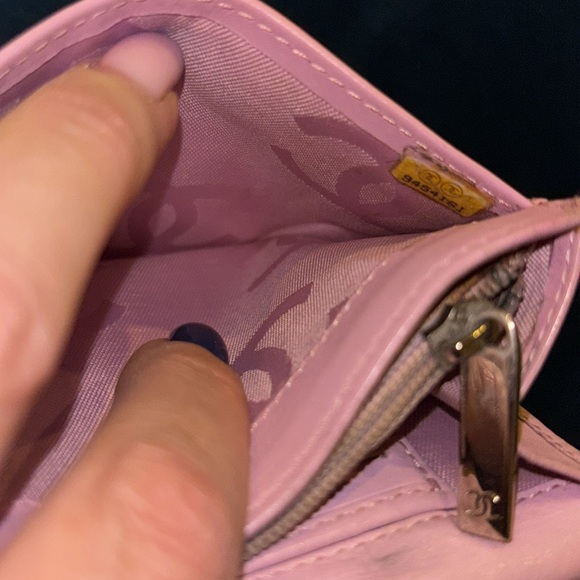 Chanel Pink Quilted Wallet - Picture 11 of 15